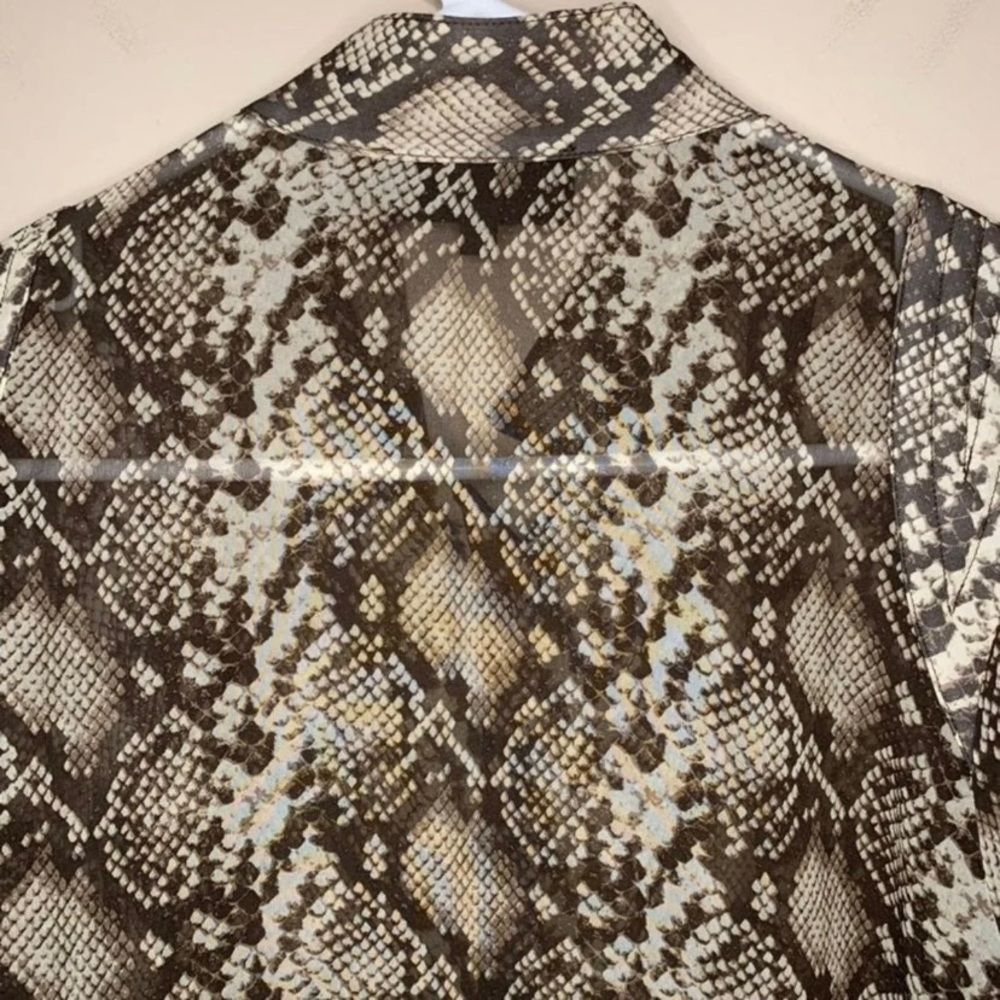 NILI LOTAN Lorena Snake-Print Silk Blouse Long Sleeve Sheer Top Extra Small - Picture 6 of 9